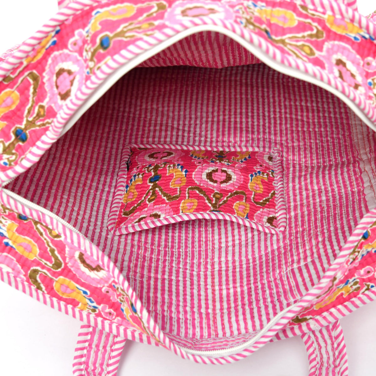 MITTICO Quilted Cotton Tote Bag – Handmade Large Travel Shoulder Bag with Zipper & Pockets – Lightweight, Durable & Stylish for Daily Use (Pink Floral)