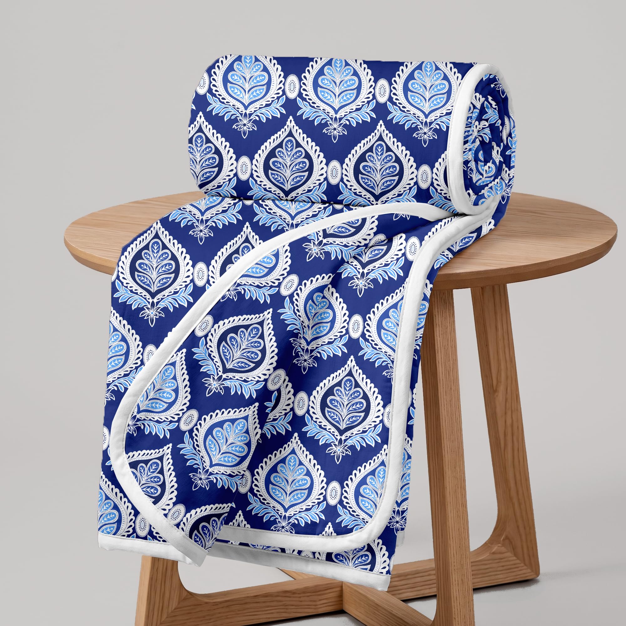 Divine Casa Floret 100% Cotton Single Dohar | 120 GSM | Soft & Lightweight Throw Blanket | Cozy & Breathable Bedding | All-Season Comfort | 210 x 140 CM, Dazzling Blue Kafalo