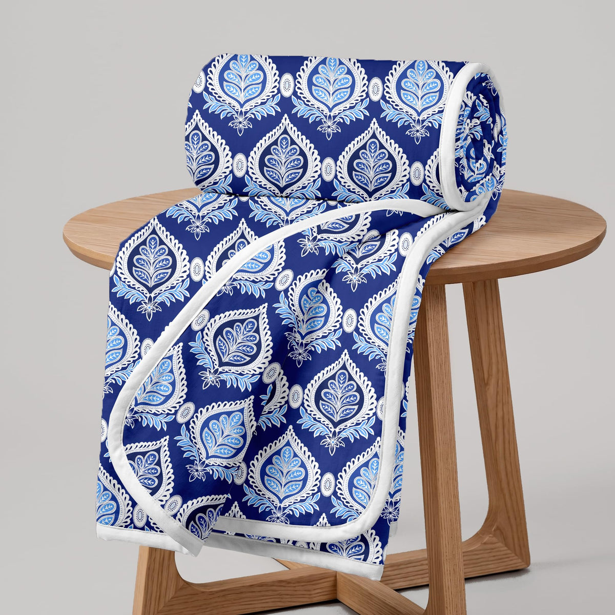 Divine Casa Floret 100% Cotton Double Dohar | 120 GSM | Soft & Lightweight Throw Blanket | Reversible Design | Cozy & Breathable Bedding | All-Season Comfort | 220 x 205 CM, Dazzling Blue Kafalo