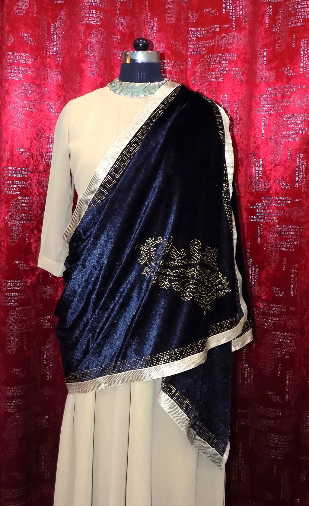 Prime Women's Shaneel Velvet Design Stole