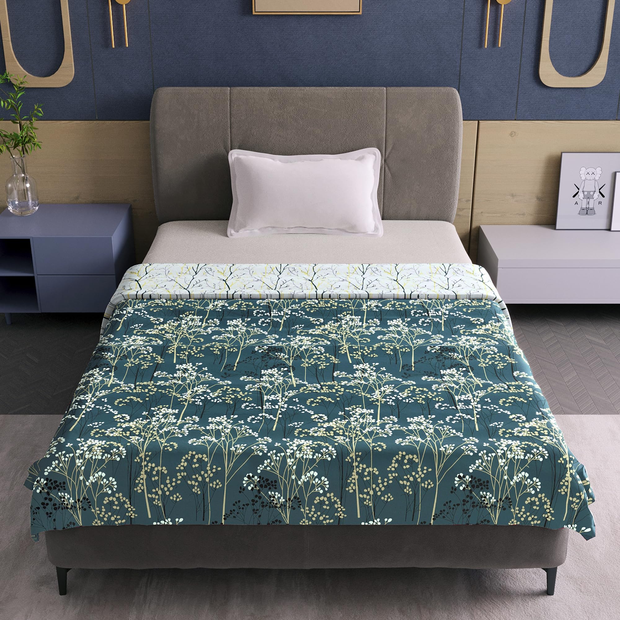 Divine Casa 120 GSM Microfiber Single Dohar | Soft & Lightweight Throw Blanket | Cozy & Breathable | All-Season Comfort | 210 x 140 CM | Floral Branches Pattern | Teal & White Kafalo