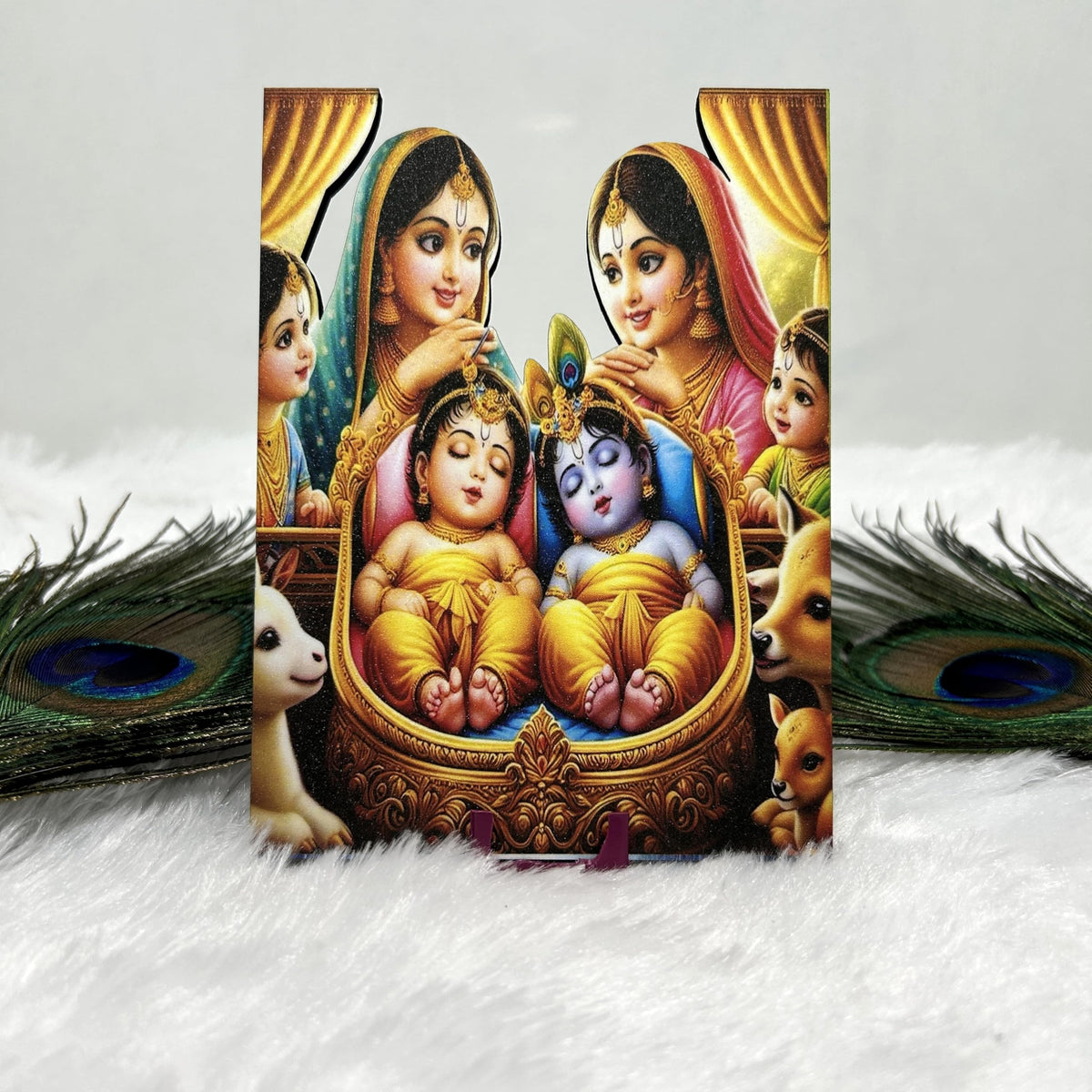 Beautiful Decoatives for Home Temple, Set of 5 Decorative Pieces with 8 AST Sakhi for Radha Krishna. Janmashtami Special.