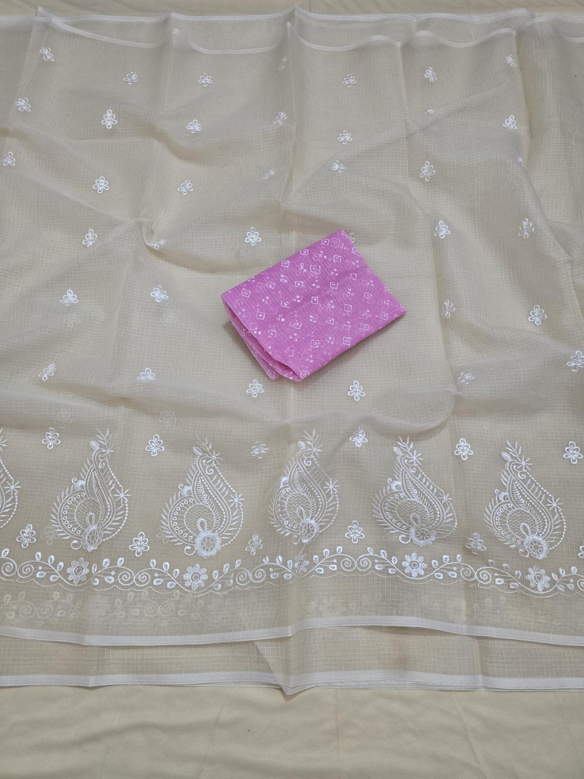 SUNEHRIDORIA Women’s Kota Doria Embroidery Saree with Blouse | Lightweight Soft Cotton Blend Kota Doria Saree | White Chikankari Style Thread Work Saree for Women (Cream)