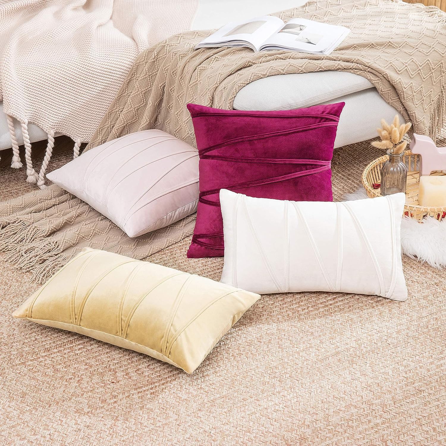 Khooti Velvet Striped Cushion Cover Pack of 1-34 x 34 / 86 x 86 cm | Pink | Soft Pillow Covers Cushion Case for Sofa Bedroom Livingroom Chair Car, Cushion Cover with Zig Zag Pattern
