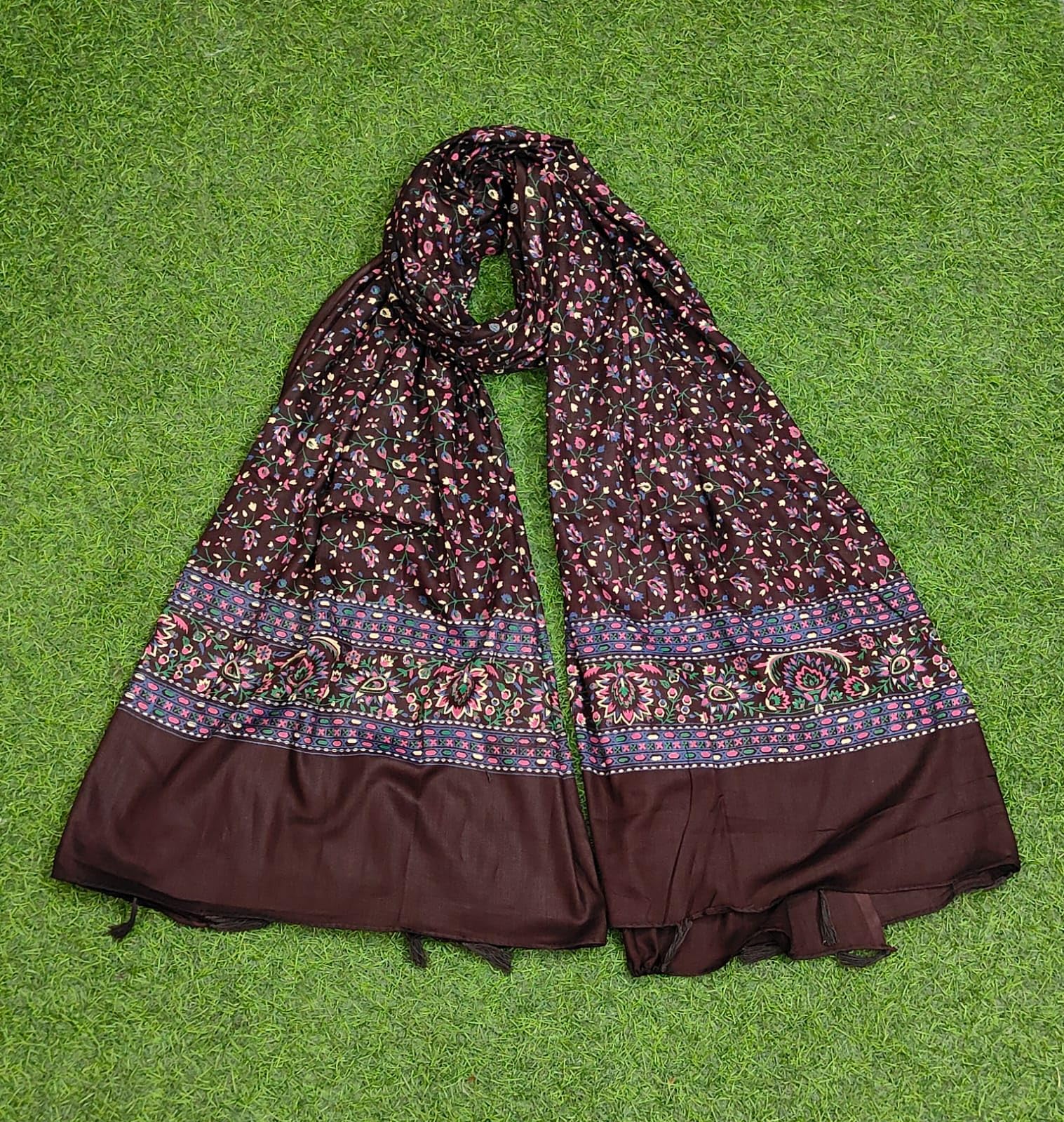 JAHAN TEXTILE Floral Printed Scarf for Women | Soft Lightweight Dupatta/Stole with Tassels | Elegant Ethnic & Casual Wear Wrap | Stylish Designer Shawl for All Seasons (Brown)