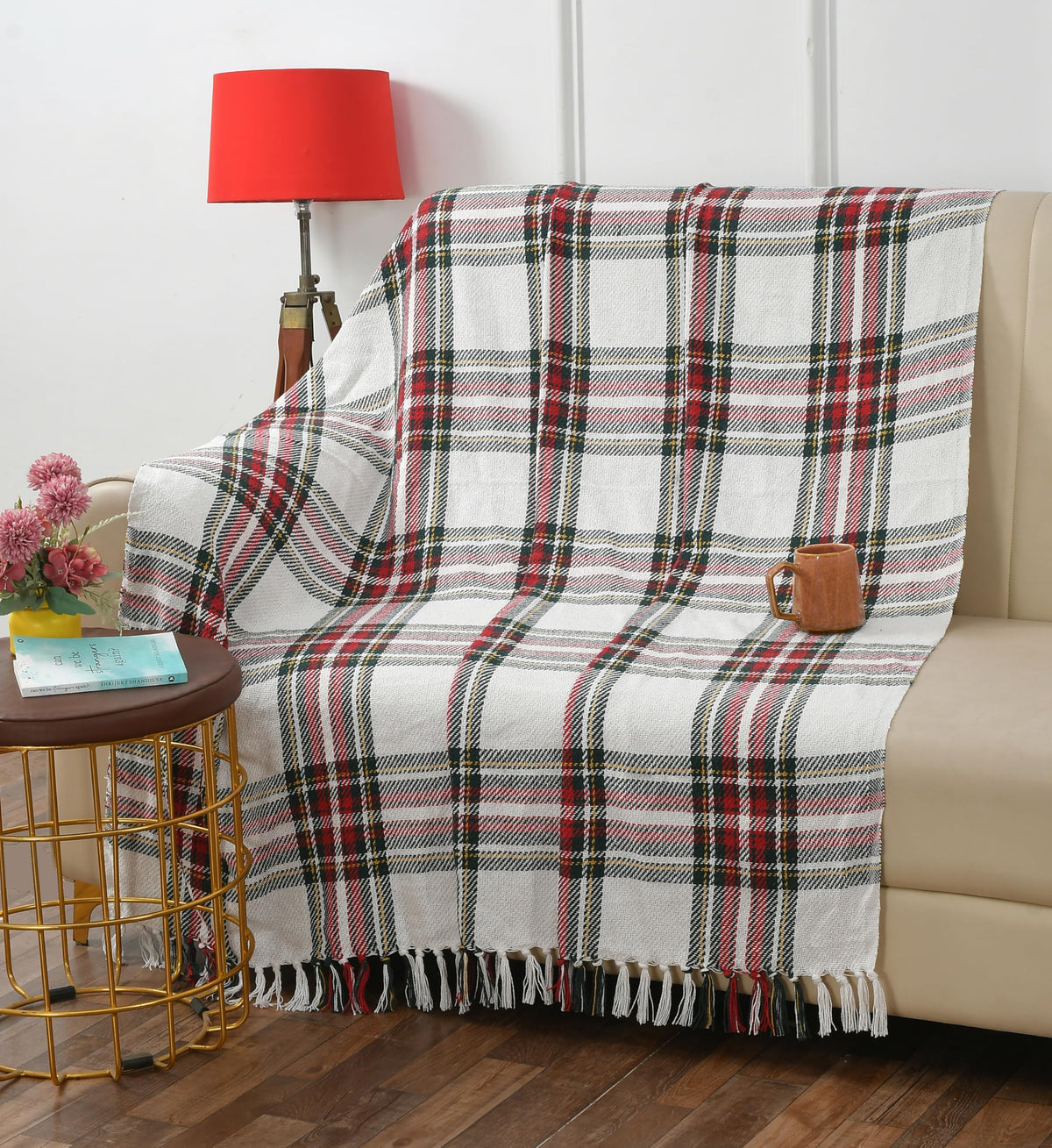 WEAVERS HUT Handwoven Cotton Throw Blanket | 130 x 170 cm (52 x 67 Inches) | Soft & Breathable Sofa Throw for Living Room & Bedroom | Classic Checks Design Kafalo