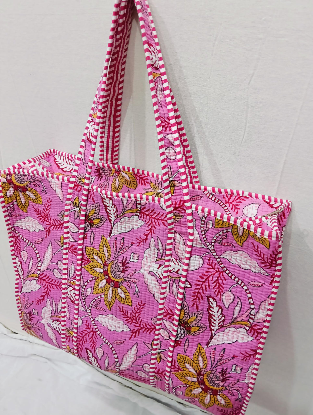 Doraya Cotton Printed Tote Bag,Hand Bag Multicolor Quilted Hand Block Floral Printed Women's Carry Bag Shoulder Shopping Tote Bags 18x5.5x16 Inch (Pink 2)