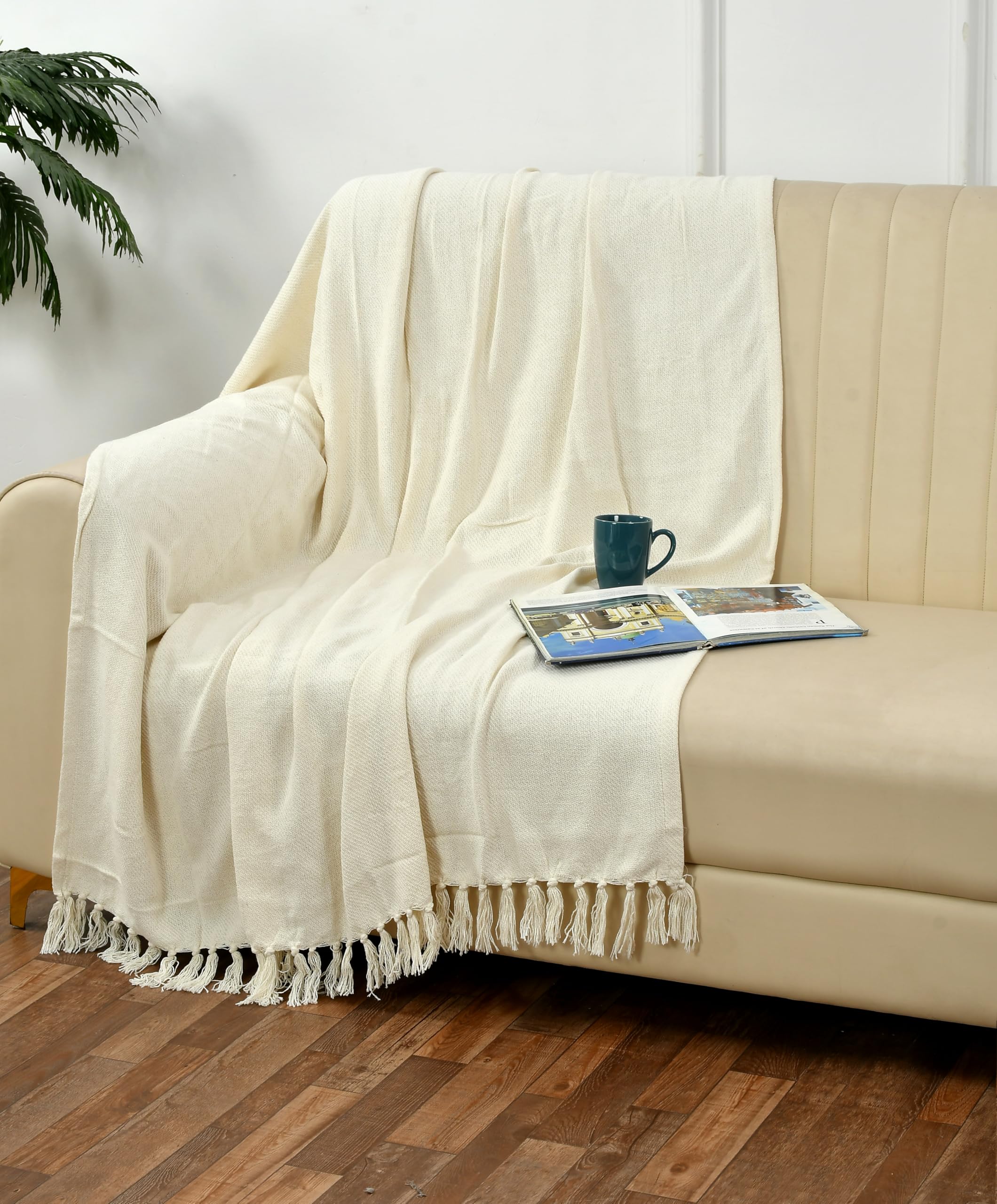 SASHAA WORLD Solid White Cotton Throw for Sofa | Ultra-Soft & Cozy Blanket | 100% Cotton | Decorative Fringed Couch Cover | 125 x 150 cm | Machine Washable Kafalo
