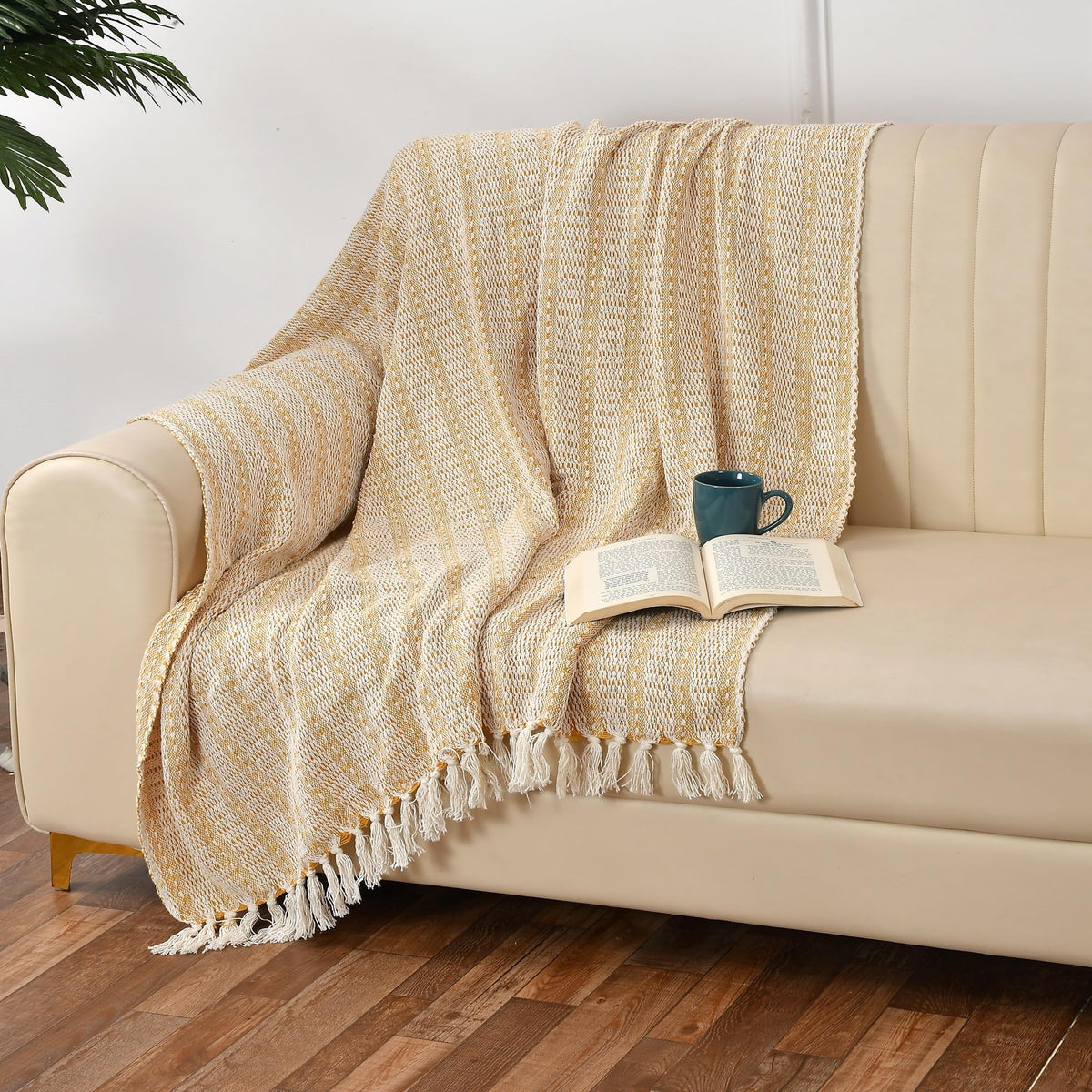 SASHAA WORLD Striped Super Soft & Breathable Throw Blanket | Throw Blanket for Living Room, Bed, Sofa & Chair | Yellow Throw Blanket | 200 x 150 cm Kafalo