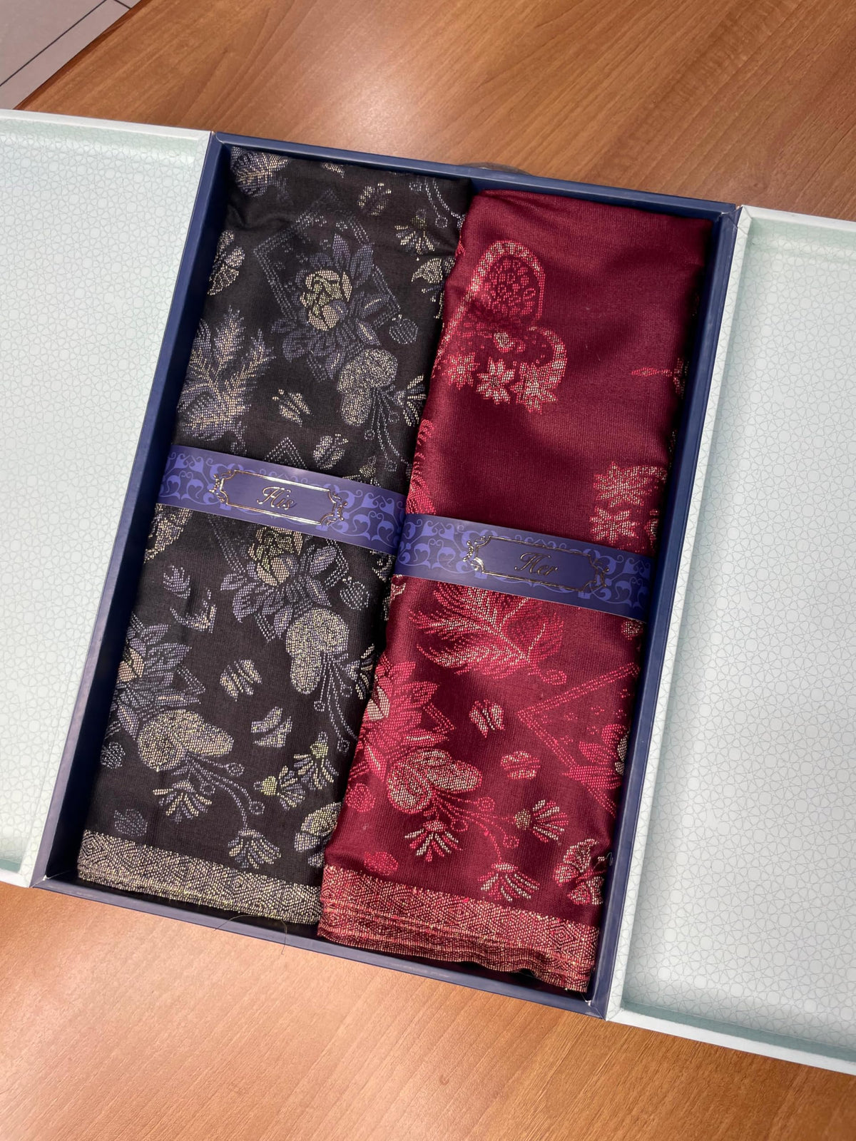 Pashmoda His and Her Gift Set of Kaani Stoles With Wooden Gift Box