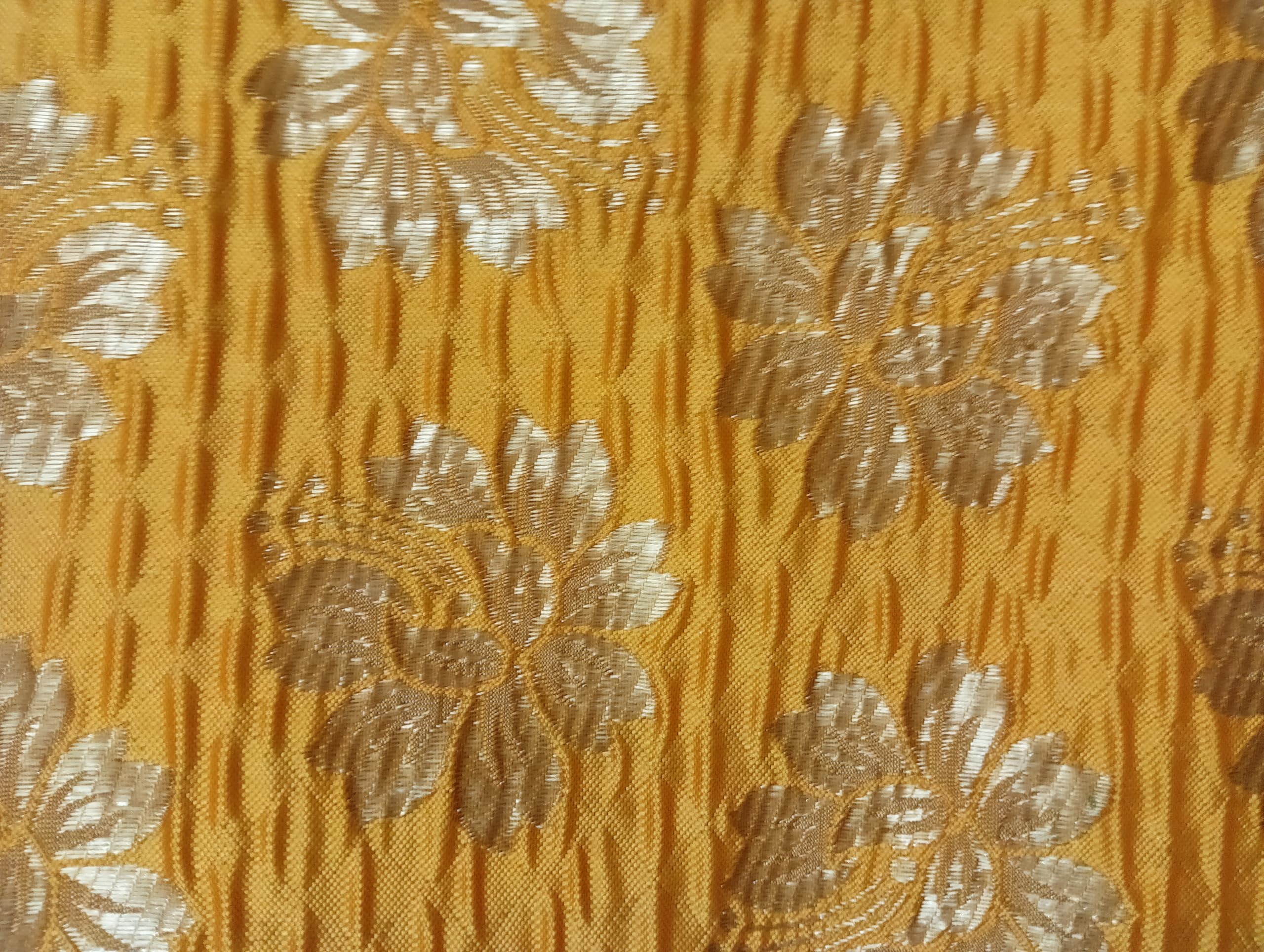 Lakshmi Maa Collection Multicolour Rumala Sahib