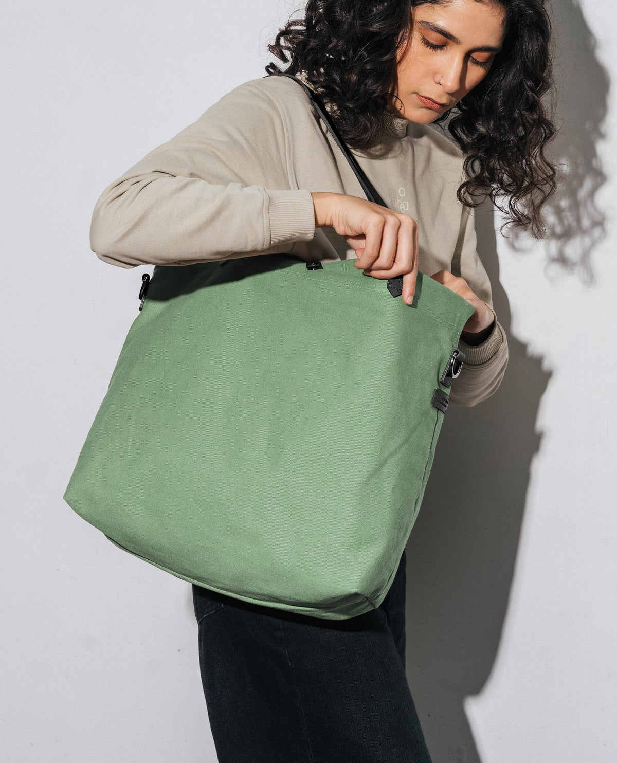 DailyObjects Latest Stylish Buoy Tote Bag For Girls & Women,Sturdy Cotton Canvas Material,Double Shoulder Straps,Ladies Handbag Purse For Daily & Office Use,Zip Pockets,Handcrafted - Utility,Green