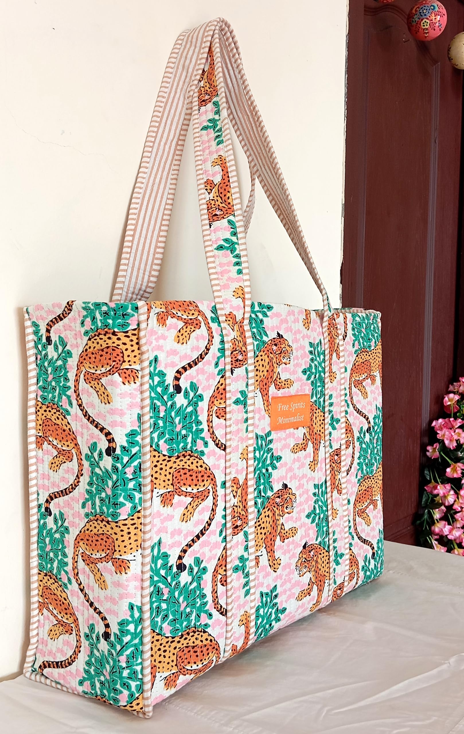 Cotton Tote bag for Women | Shoulder Bag | Reversible Bag | Durable Shopping bag | Reusable Grocery Bags | Eco friendly Bags| Handmade Cotton Bag | Stylish Quilted handBag (Tiger)