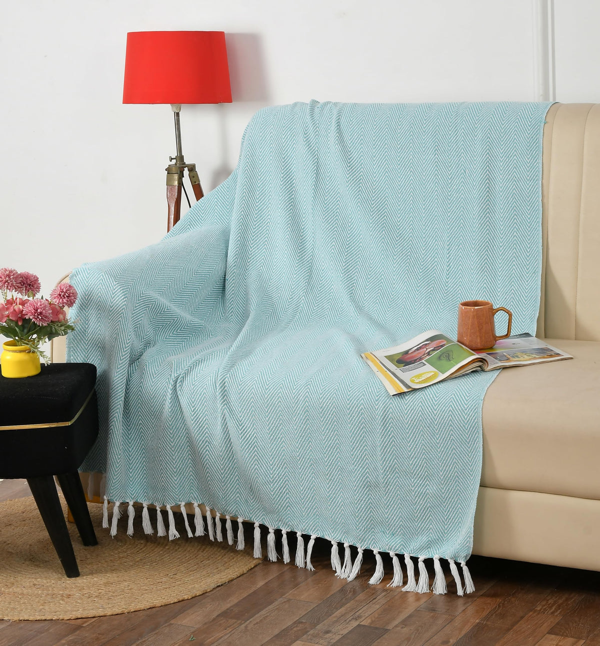 WEAVERS HUT Sky Blue Chevron Cotton Throw Blanket for Sofa & Bed | Soft Lightweight Textured Couch Throw with Tassels | Decorative Zig Zag Pattern (125×150 cm) Kafalo