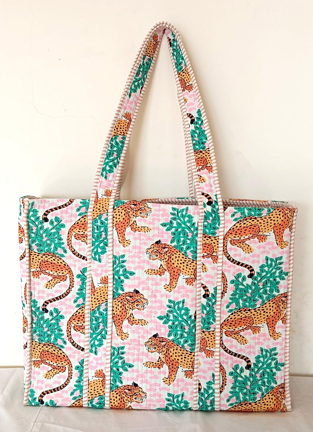 Cotton Tote bag for Women | Shoulder Bag | Reversible Bag | Durable Shopping bag | Reusable Grocery Bags | Eco friendly Bags| Handmade Cotton Bag | Stylish Quilted handBag (Tiger)
