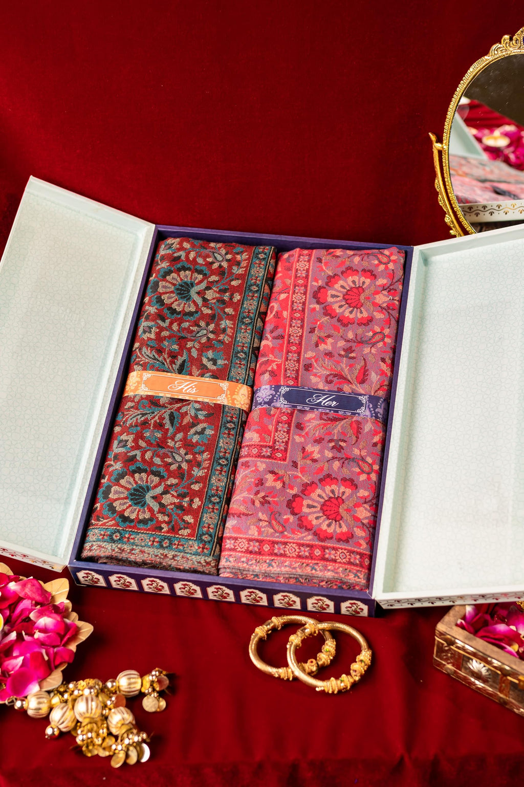 Pashmoda His and Her Gift Set of Kaani shawls With Wooden Gift Box