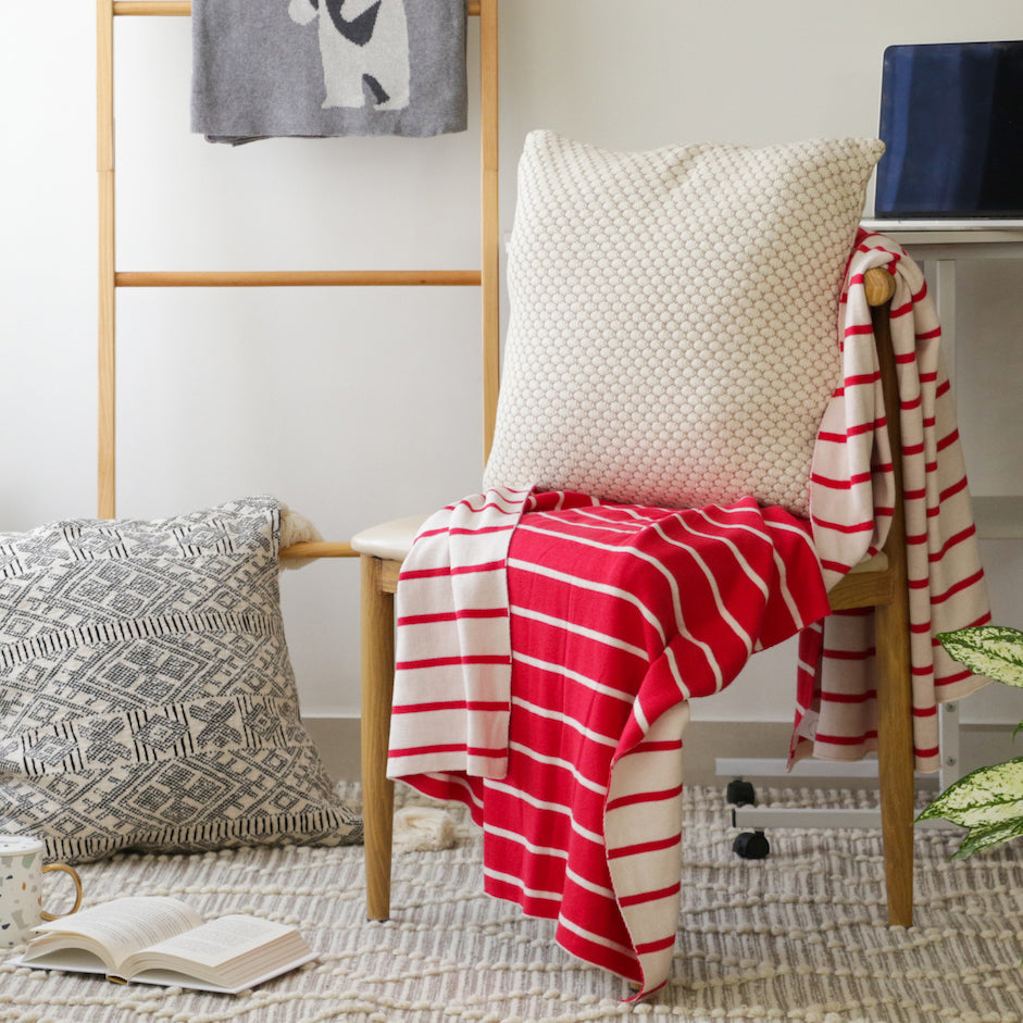 Fuzzy Blanket Nestasia