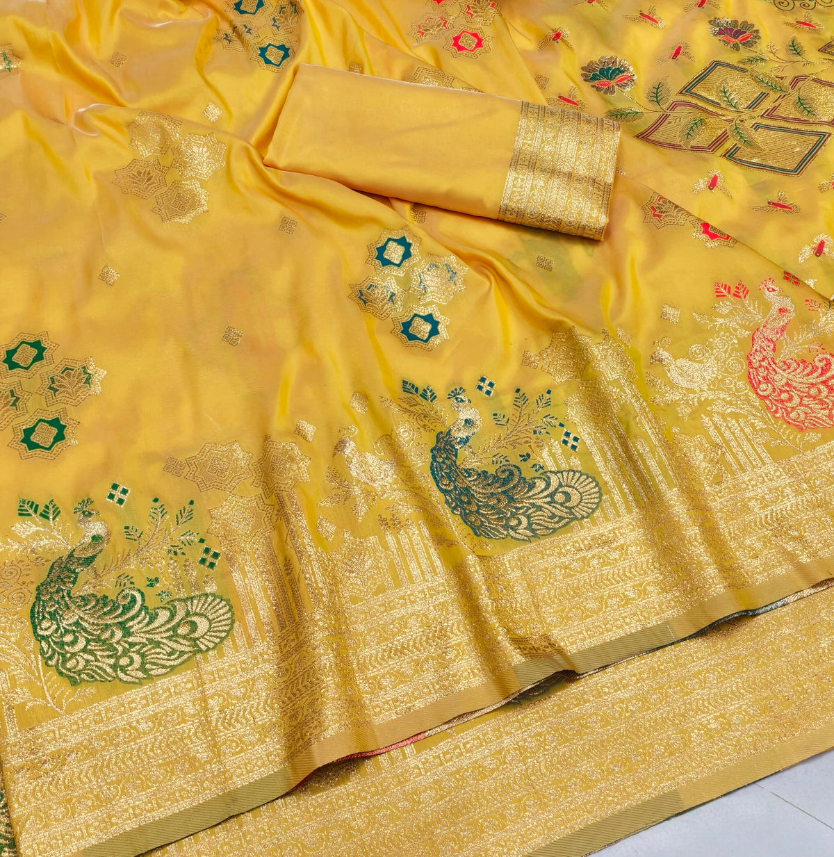 RATNAVALI Paithani Silk Saree | Kanjivaram Silk Saree |Banarasi Saree Premium Collection R136-05