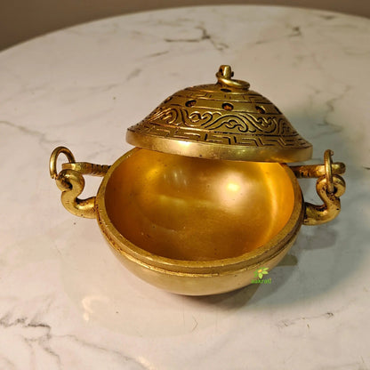 Handcrafted Brass Dhoopdan | Religious Incense Burner for Mandir & Pooja Room | Decorative Temple Incense Burner for Home (Yellow,4 Inches)