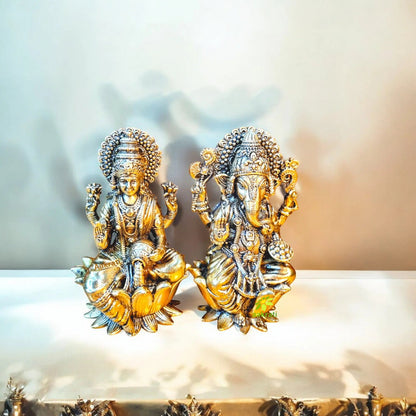 Brass Gift Combo – Laxmi Ganesh Murti on Chowki with Pooja Bell | Ideal for Home Mandir, Festival Rituals & Gifting