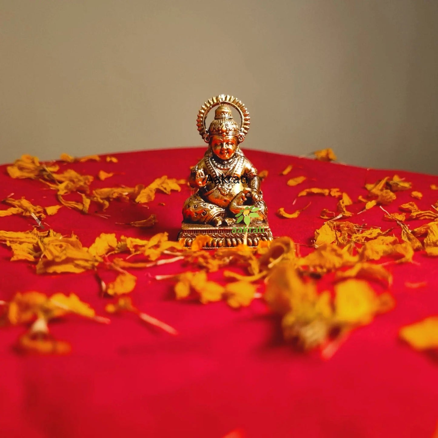 Pure Brass Lord Kuber Murti | Vastu Dosh Nivaran Idol for Pooja Room, Locker, Cash Box & Diwali Gifting | Gift Hamper