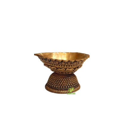 Brass Diya for Pooja and Home Decor | Traditional Oil Lamp for Temple & Festive Use | Handcrafted Deepak (Yellow, 2 Inch)
