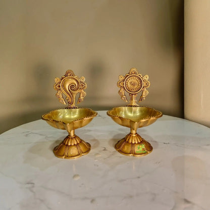 Shankh Chakra Diya Lamp 4.5 inch/ Home Temple Diya/ Handmade metal oil Lamp table top