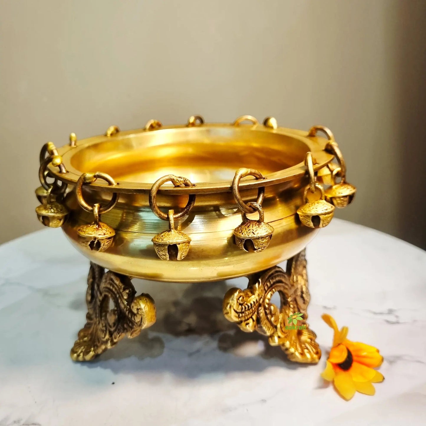 Handcrafted Brass Urli for Decoration | Brass Urli for Diwali & Festive Gifting | Brass Urli (Yellow, 4.5 Inch)