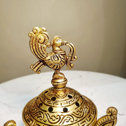 Brass Dhoop Daani for Pooja | Handcrafted Incense Burner for Pooja |Handcrafted Brass Dhoop Daani (Yellow, 6 Inch)