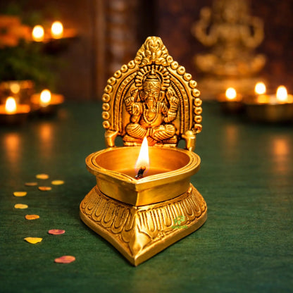 Brass Ganesh Diya for Pooja | Brass Oil Lamp | Brass Diya for Temple (Yellow, 4.2 Inches)