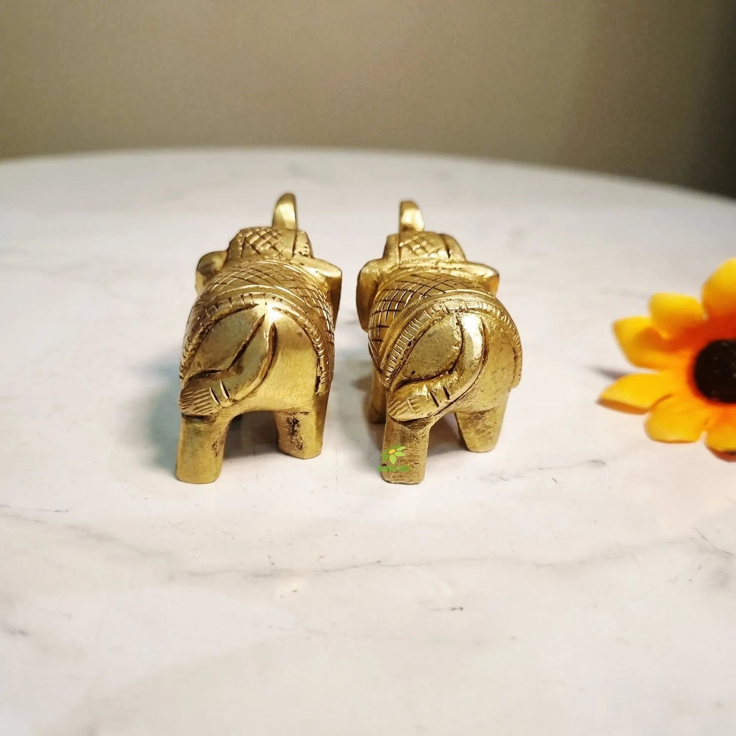 Brass Elephant Pair for Home Décor | Handcrafted Pair of Decorative Elephants | Brass Elephant Pair (Yellow, 1.5 Inches)