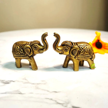 Brass Elephant Pair | Handcrafted Pair of Decorative Elephants | Brass Table Decor (Yellow, 1.5 Inches)