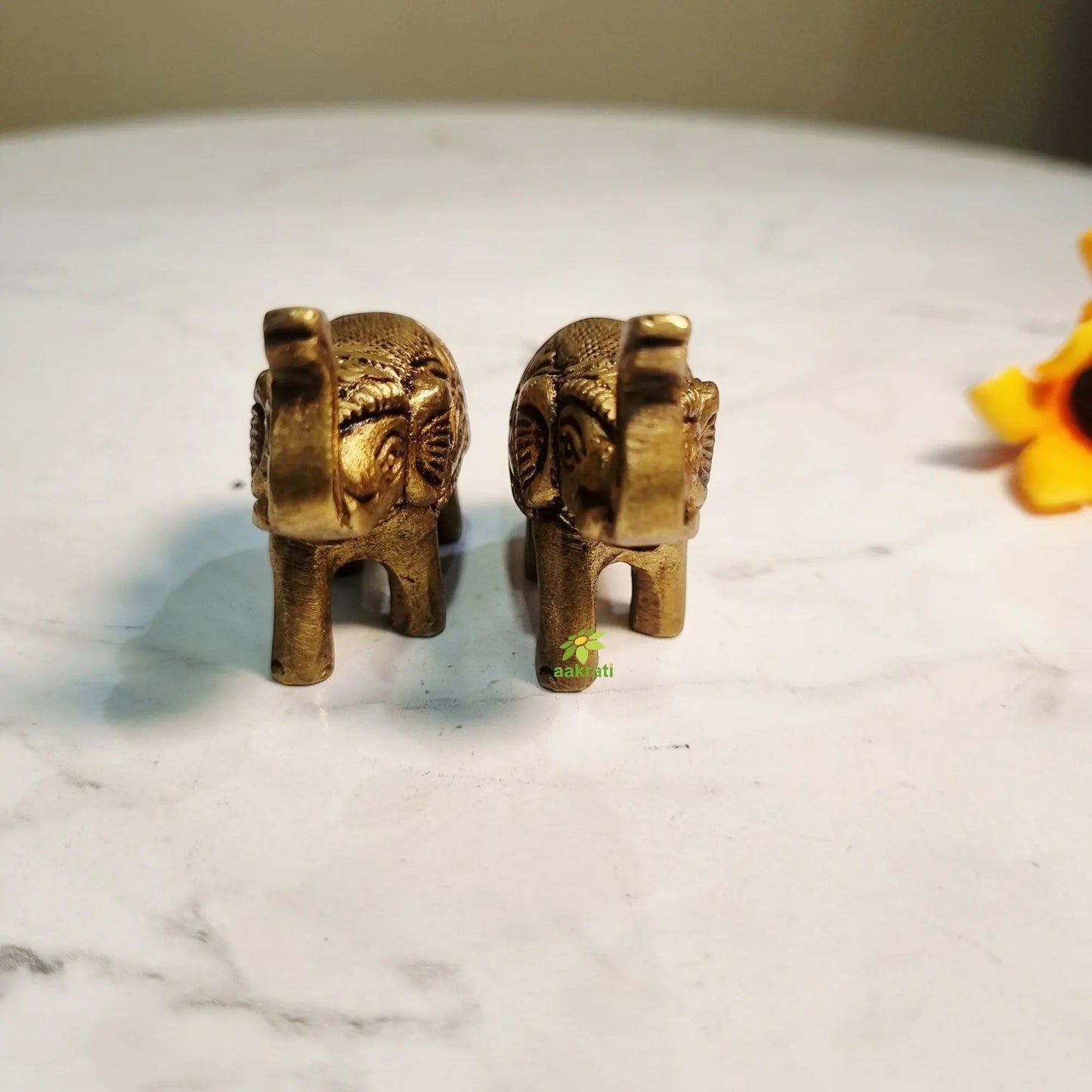 Brass Elephant Pair | Handcrafted Pair of Decorative Elephants | Brass Table Decor (Yellow, 1.5 Inches)