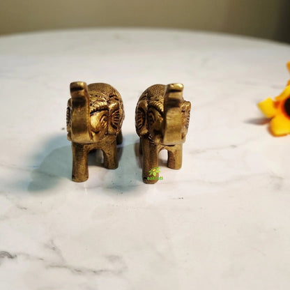 Brass Elephant Pair | Handcrafted Pair of Decorative Elephants | Brass Table Decor (Yellow, 1.5 Inches)