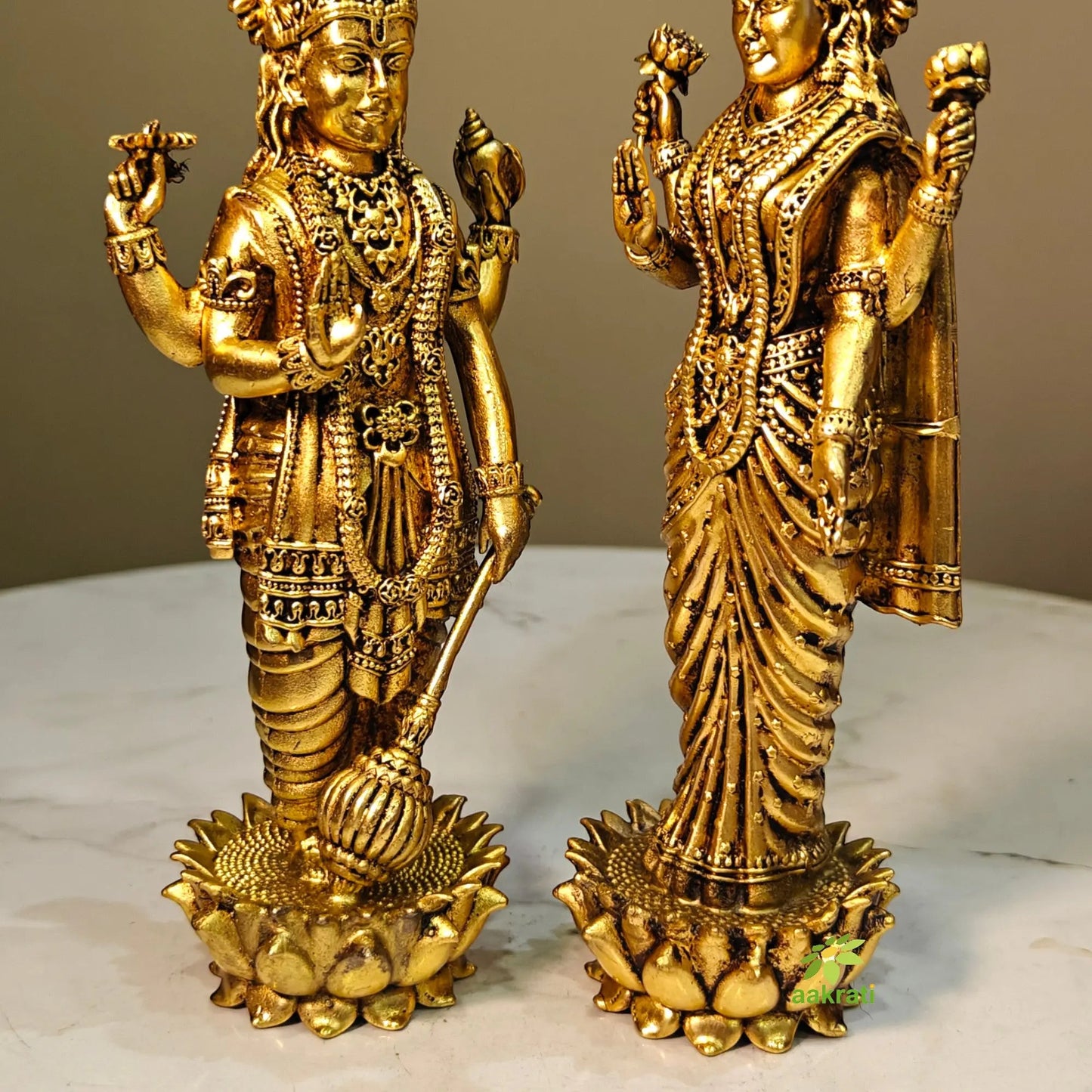 Lightweight Brass Vishnu Lakshmi Standing Idol | Standing Hindu God Idol for Pooja Room |Traditional Brass Vishnu Lakshmi Idol (Yellow, 6 Inches)