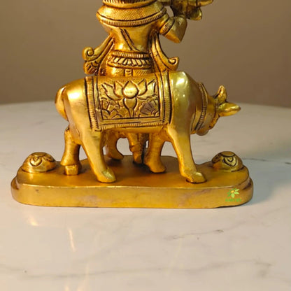 Decorative Brass Lord Krishna Cow Murti | Handcrafted Temple Idol for Home Décor | Antique Style Hindu God Murti for Pooja Room (Yellow, 4.4 Inches)