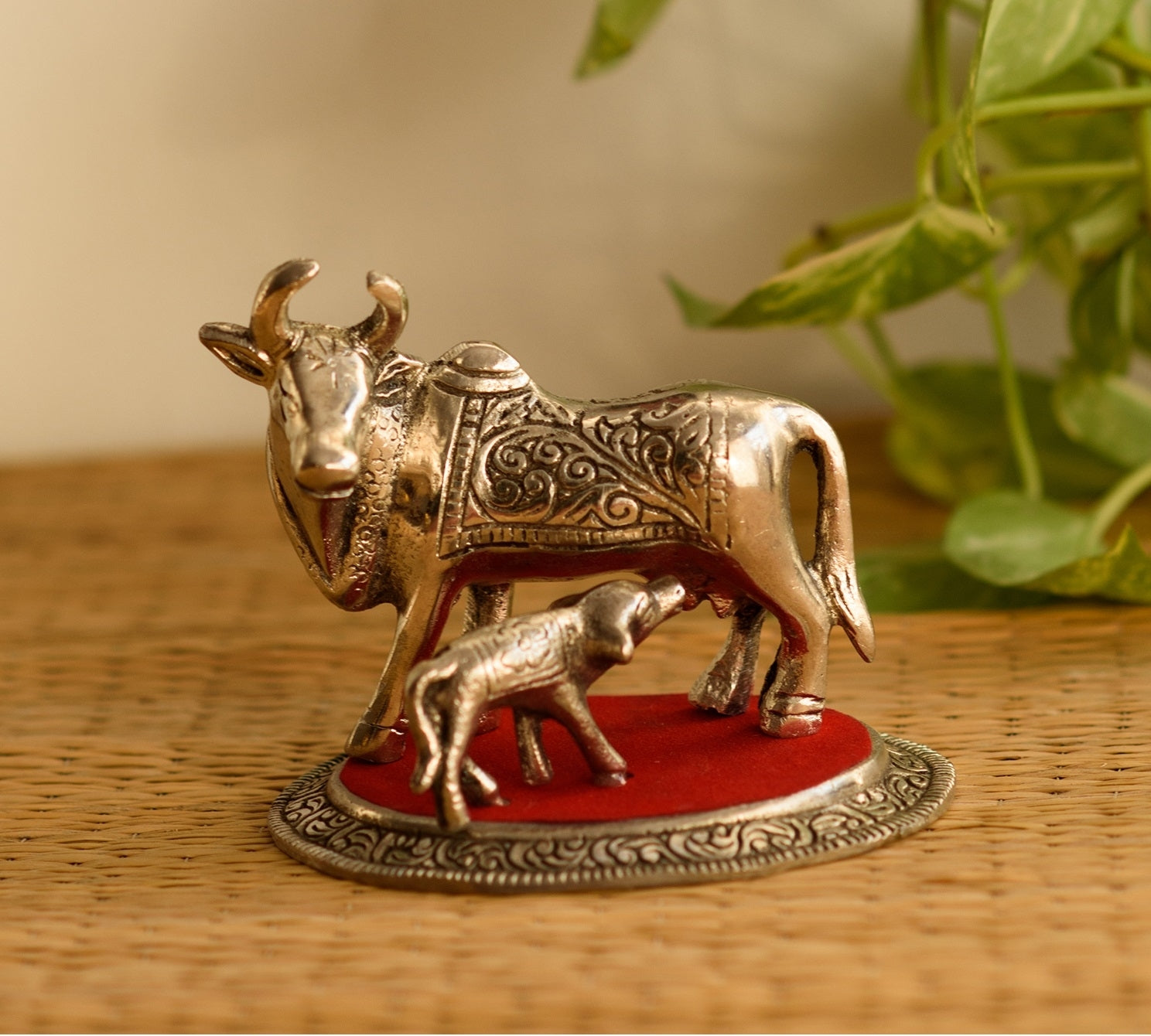 Silver White Metal Kamdhenu cow and calf statue Kafalo