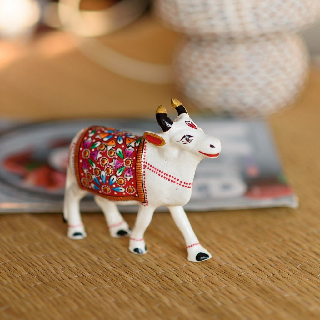 Meenakari Metal White Calf Figurine Kafalo