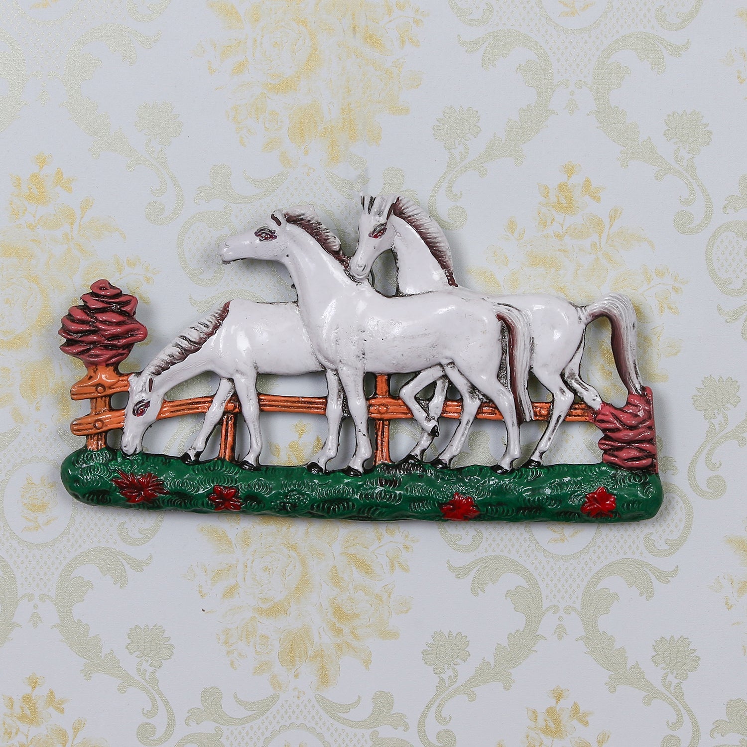 Set Of 3 White Horses Metal Wall Hanging Kafalo