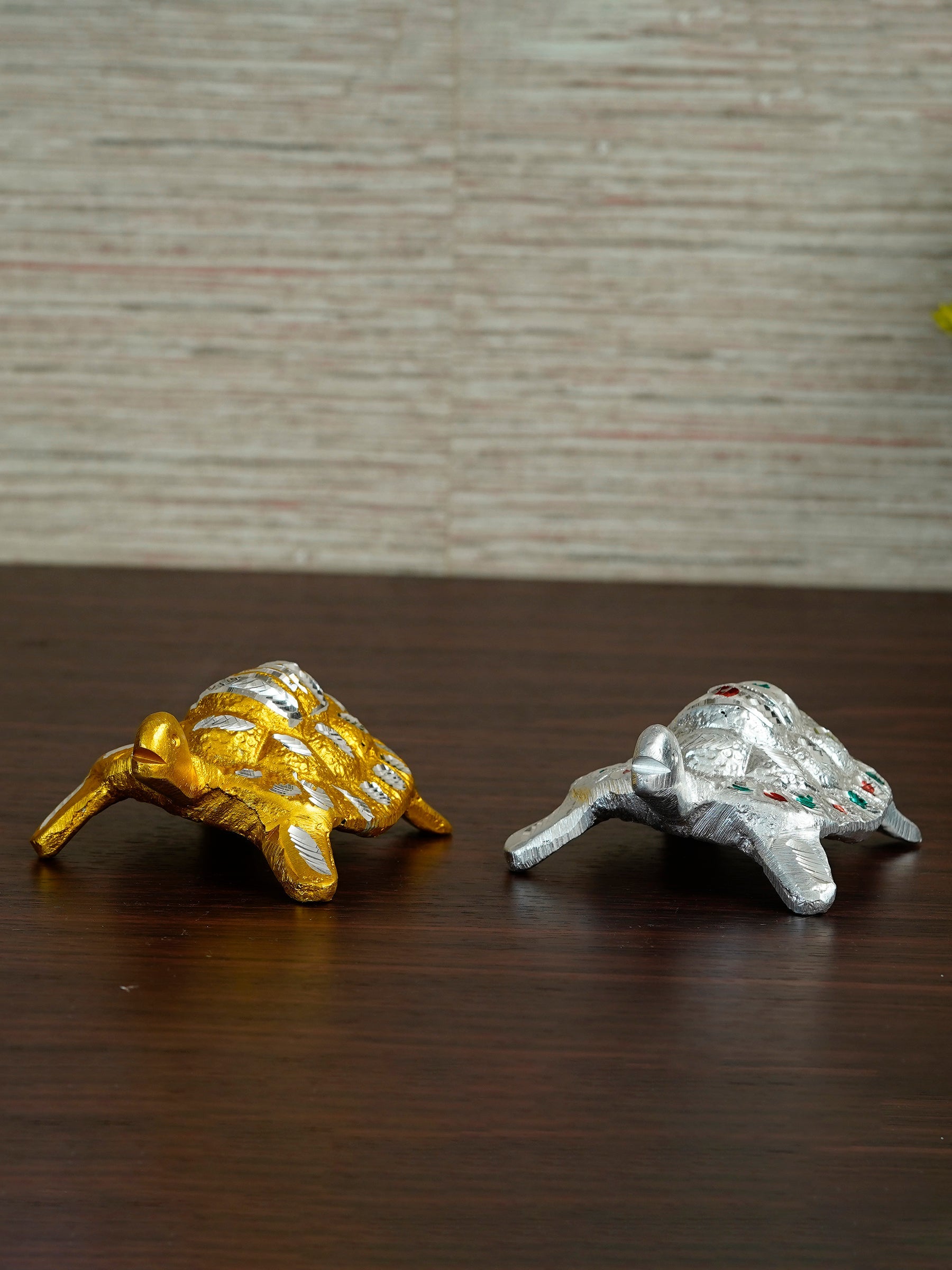 Golden and Silver Engraved Tortoise Feng Shui Handcrafted Decorative Metal Showpiece Kafalo