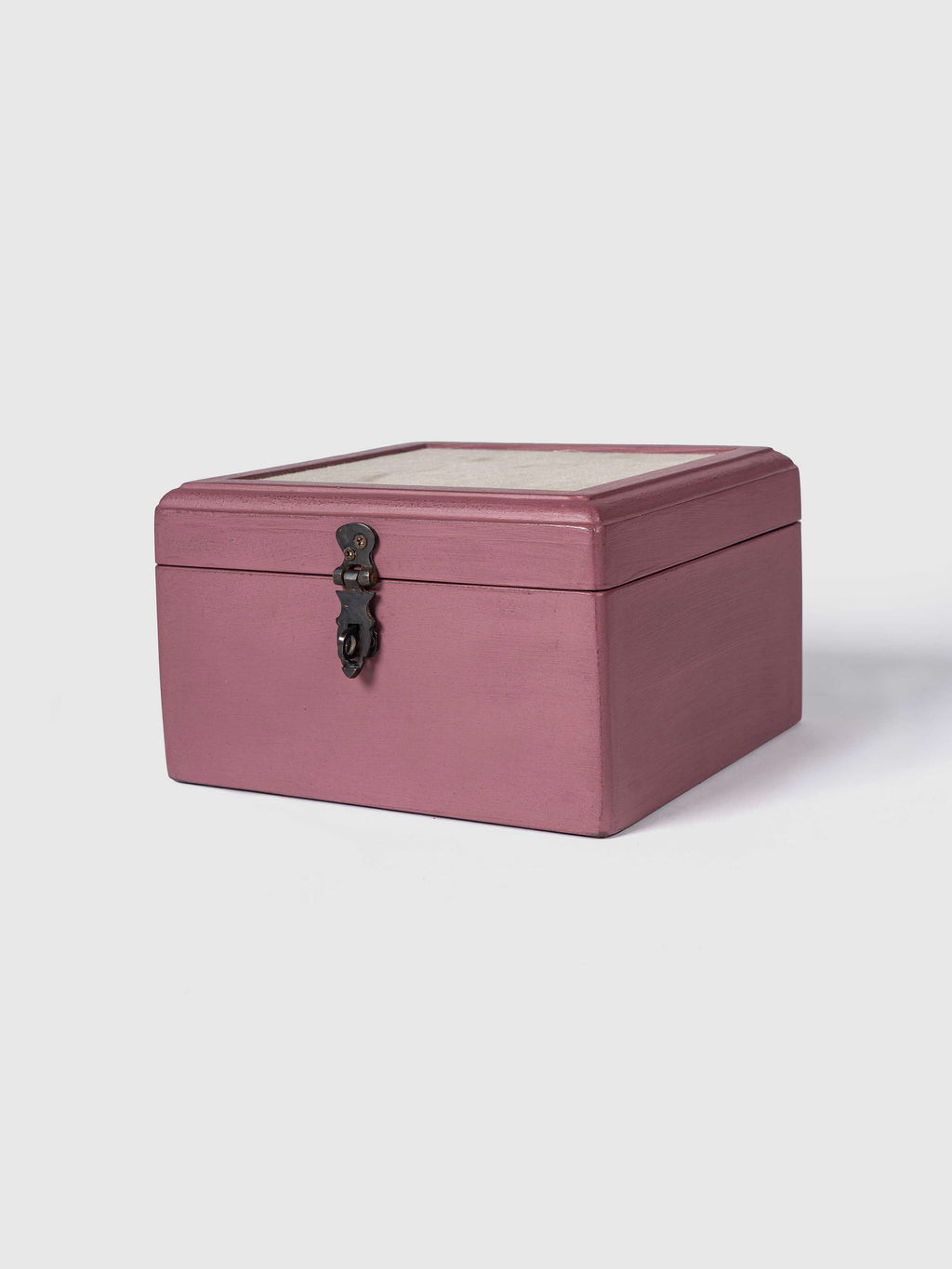 Kanial Wooden Box (Pink) Contrast Living