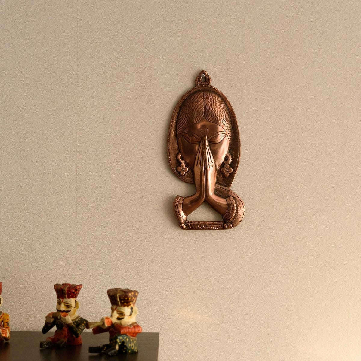 Welcome Namaste Lady Metal Wall Hanging Decorative Showpiece Kafalo