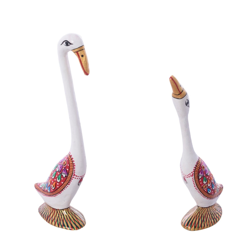 Meenakari Metal White Loving swan couple showpiece Kafalo