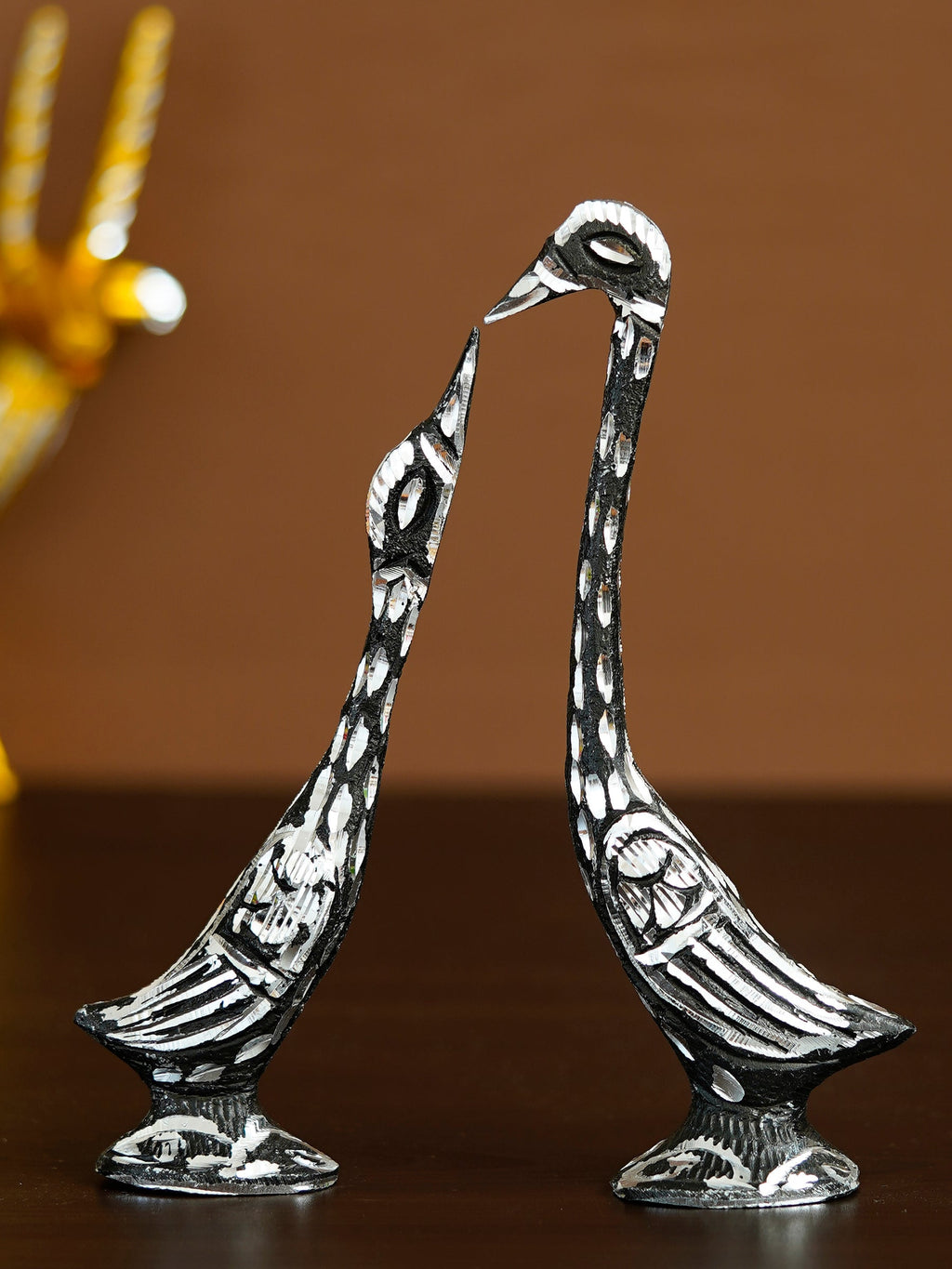 7 Inch Black Kissing Swan Couple Handcrafted Decorative Figurine Kafalo