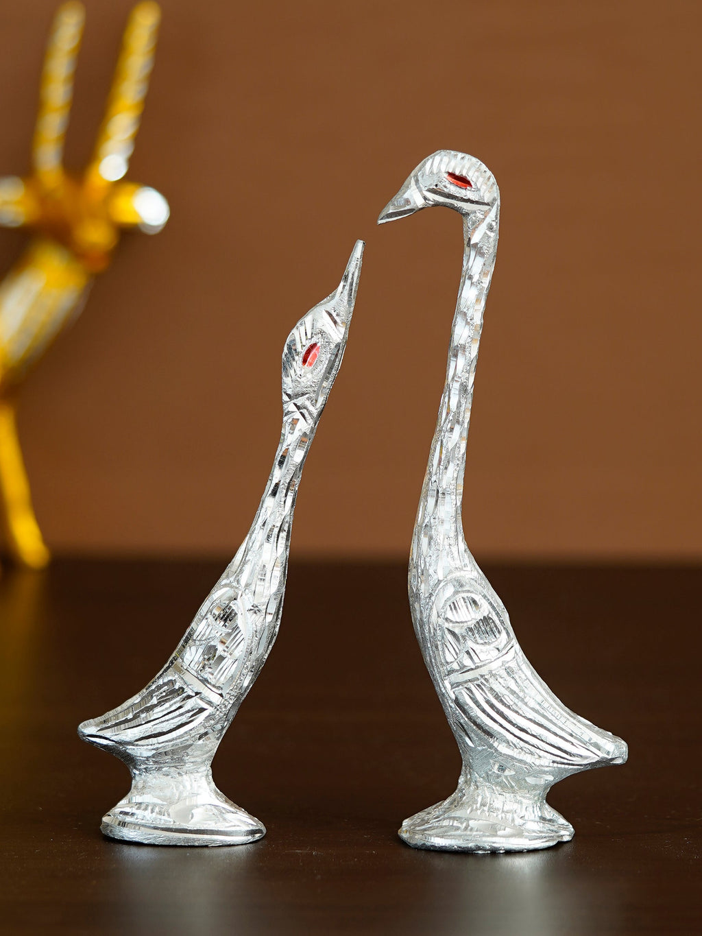 7 Inch Silver Kissing Swan Couple Handcrafted Decorative Figurine Kafalo