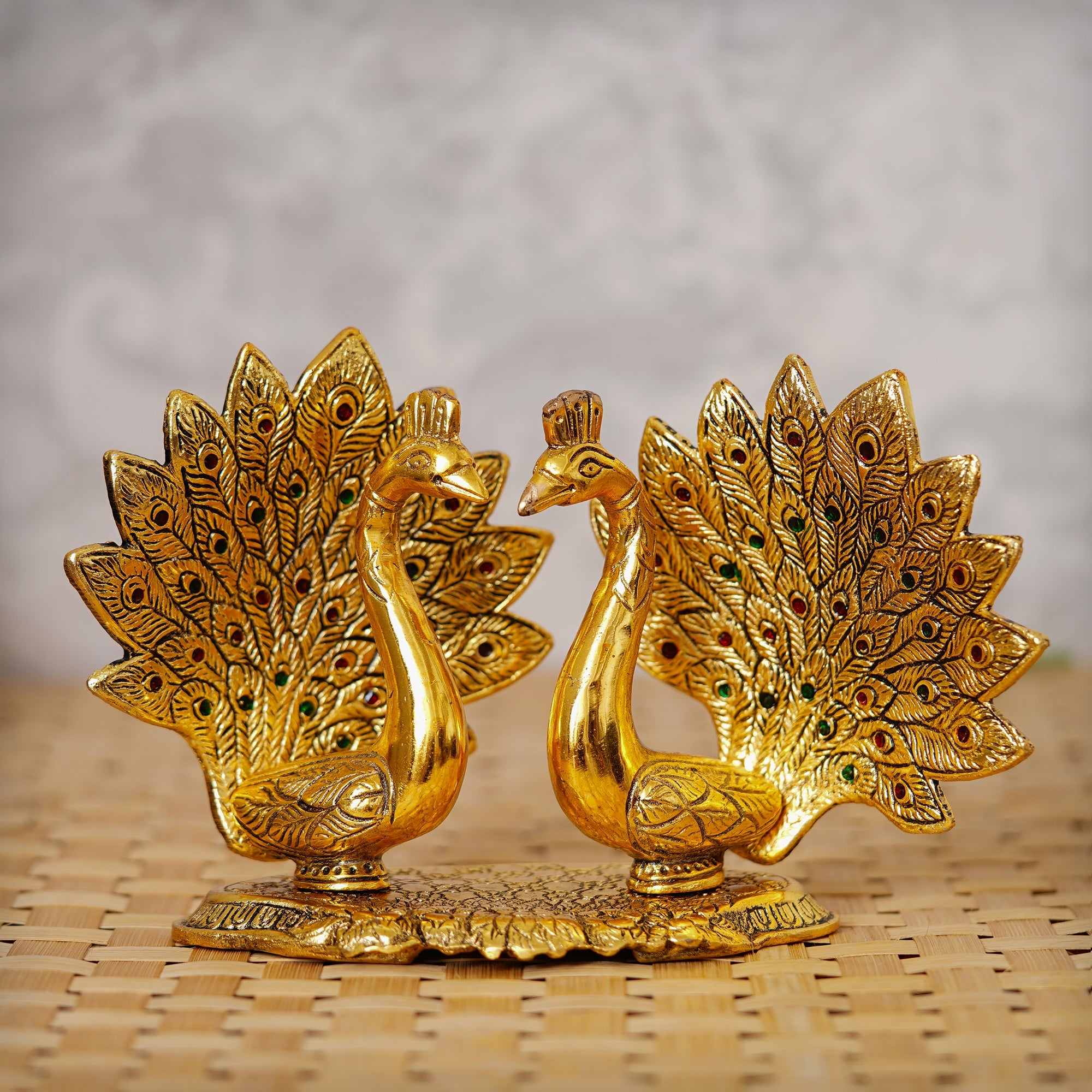 Set Of 2 Loving Golden Peacock Statue Decorative Metal Bird Figurines Kafalo
