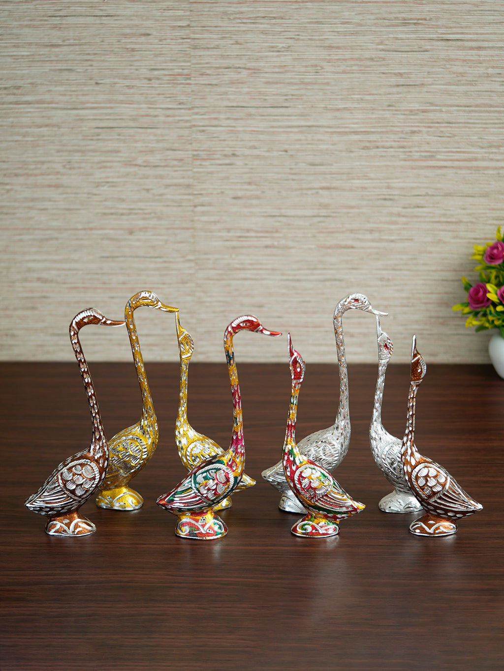 Set of Four Kissing Swan Couple Handcrafted Decorative showpiece(Colorful, Golden, Silver,Brown) Kafalo