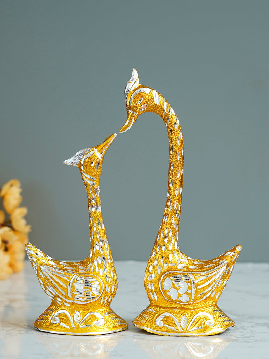 12 Inch Golden Kissing Swan Couple Handcrafted Decorative Figurine Kafalo