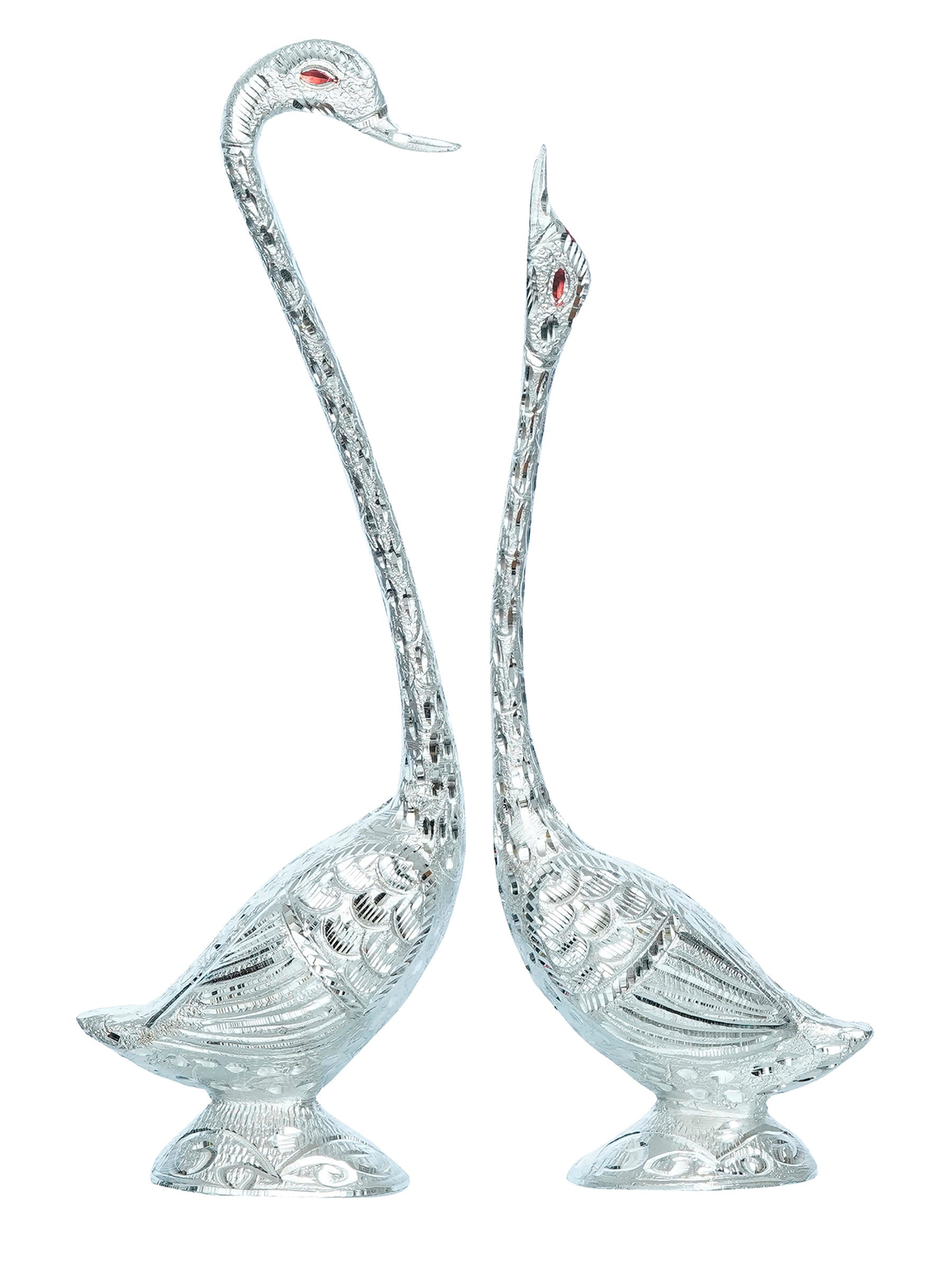 Silver Metal Kissing Swan Couple Handcrafted Decorative showpiece Kafalo