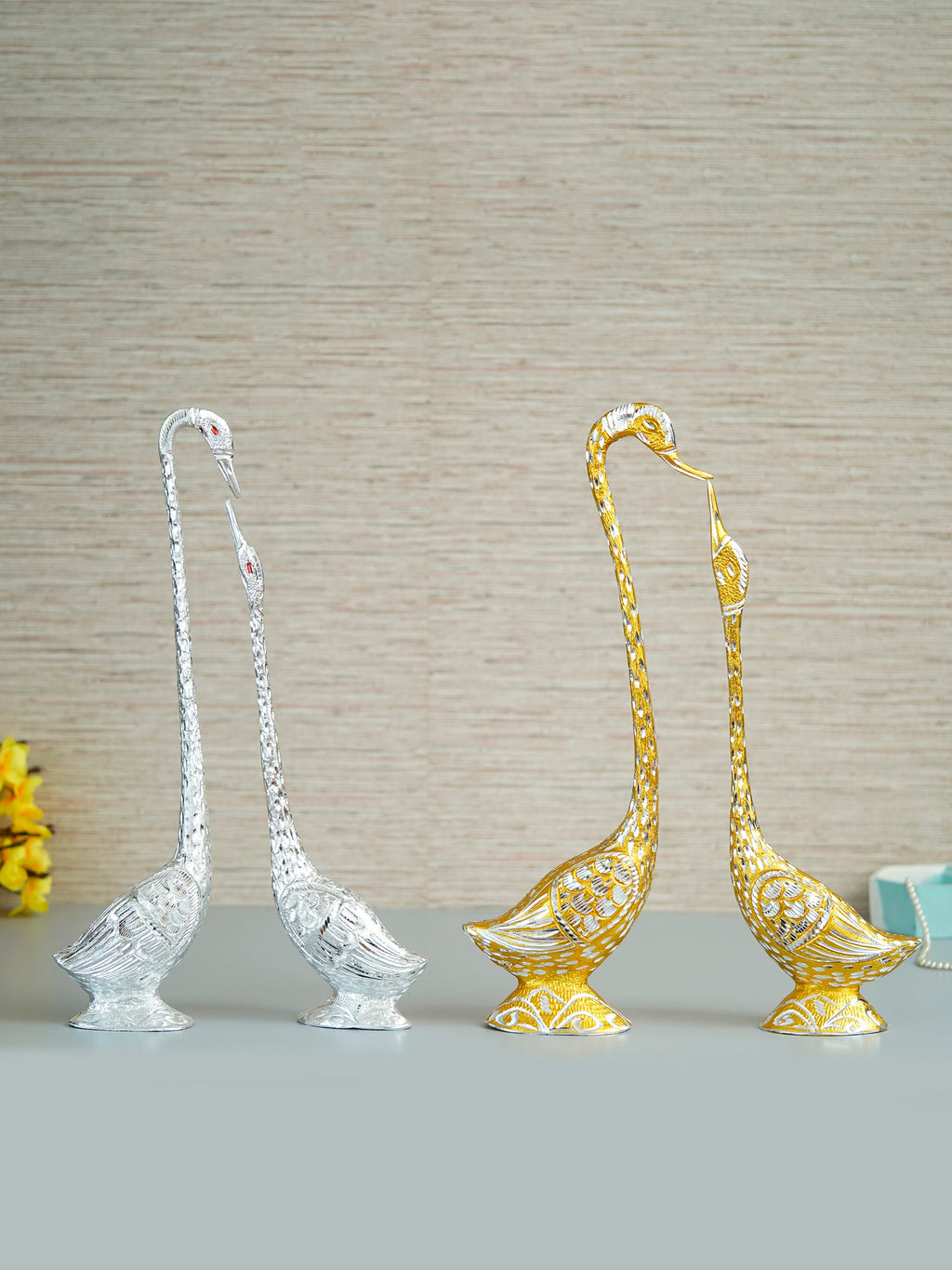 Set Of Two Golden And Silver Kissing Swan Couple Handicrafted Decorative Figurine Kafalo